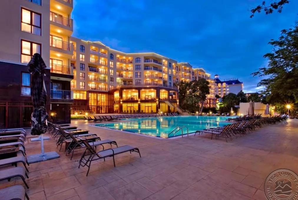 Golden Line Aparthotel Nisipurile de Aur Exterior foto